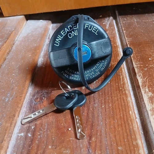 Tappo serbatoio alfa romeo 147 - tappo,